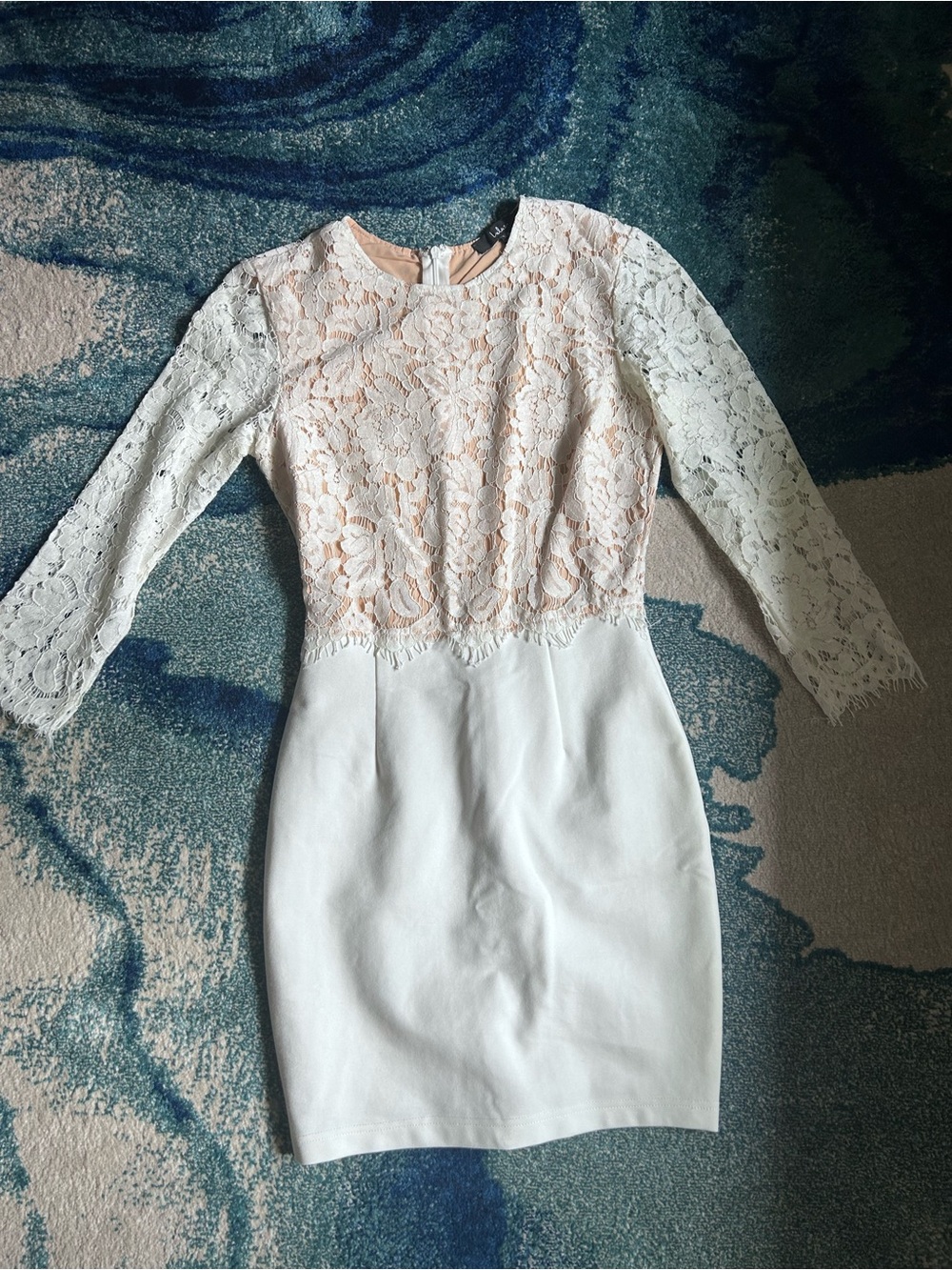 Women's Lace Long Sleeve Mini Dress